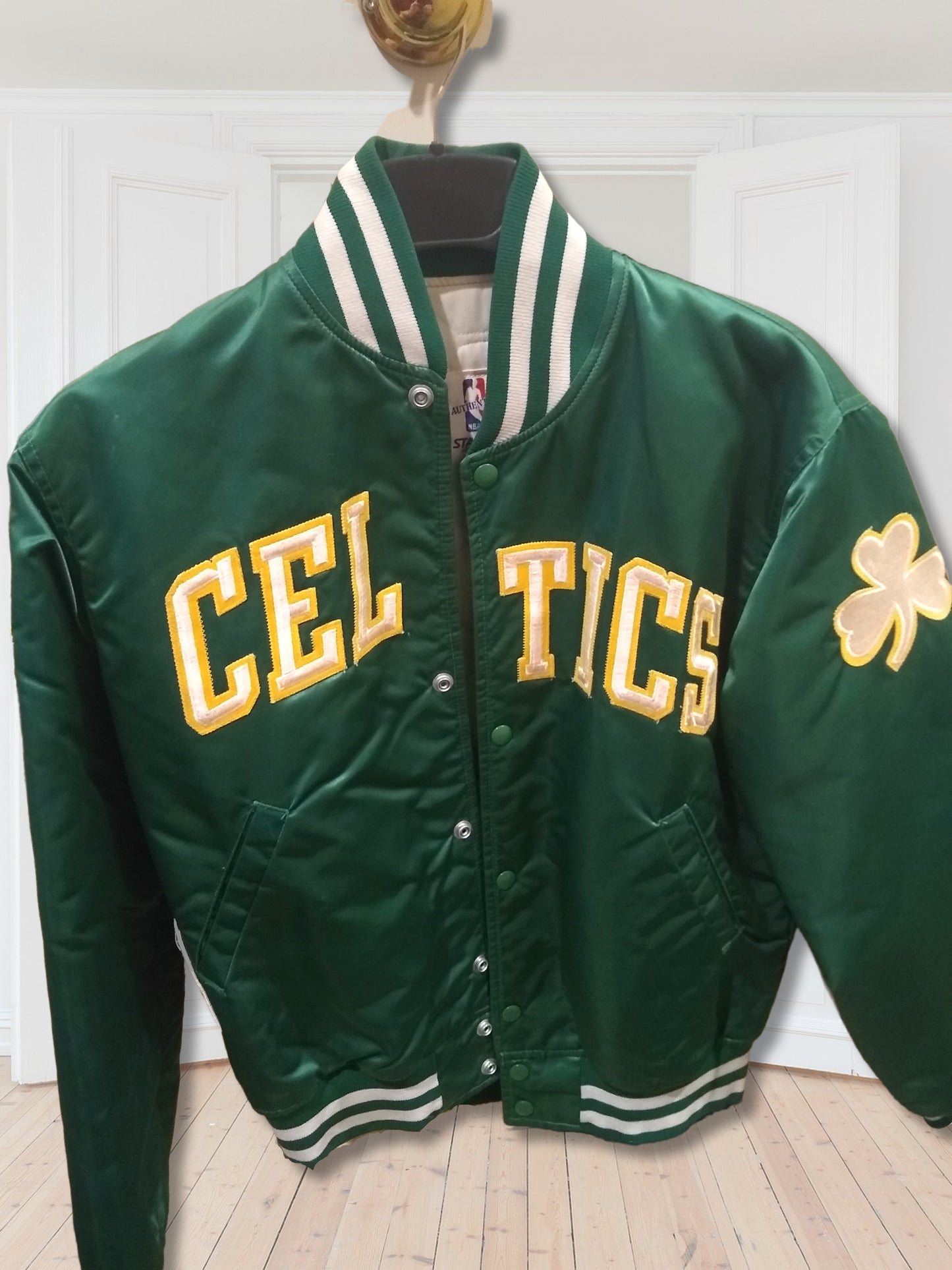 1990 Boston Celtics Starter Jacket Size Medium